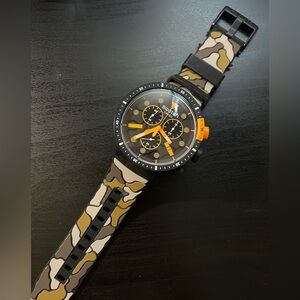 Swatch Chronograph Camouflage ESCAPE DESERT SB02B410